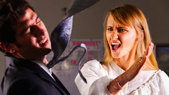 Il refuse de lui faire l'amour, elle bat son homme et est condamnée à